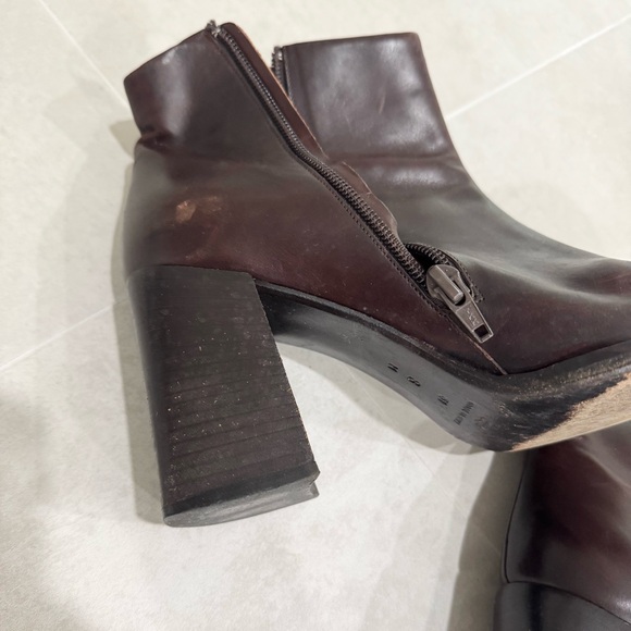 Via Spiga Maroon Heeled Leather Boots - Picture 7 of 9